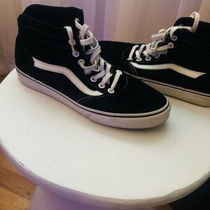 VANS Sk8-Hi Shoe